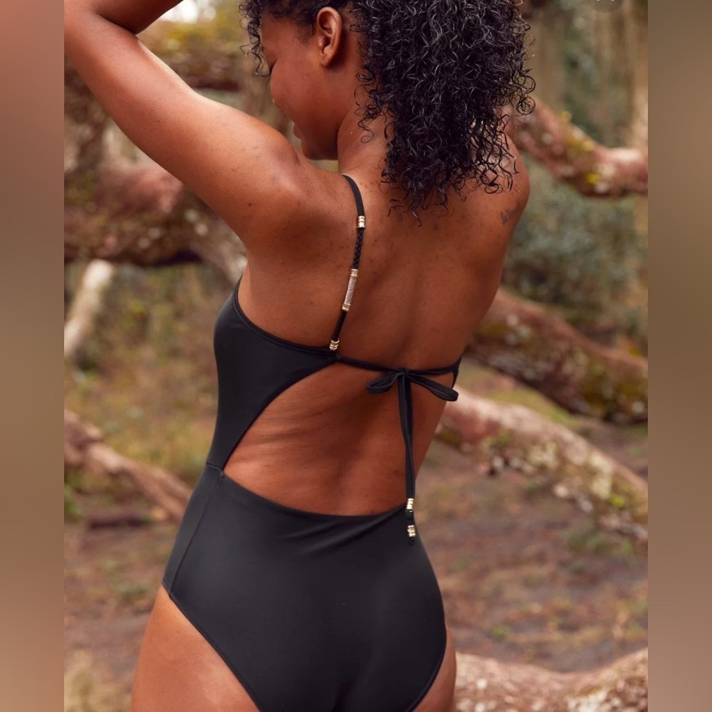 Aerie One Shoulder One Piece Swimsuit Black Size XXL